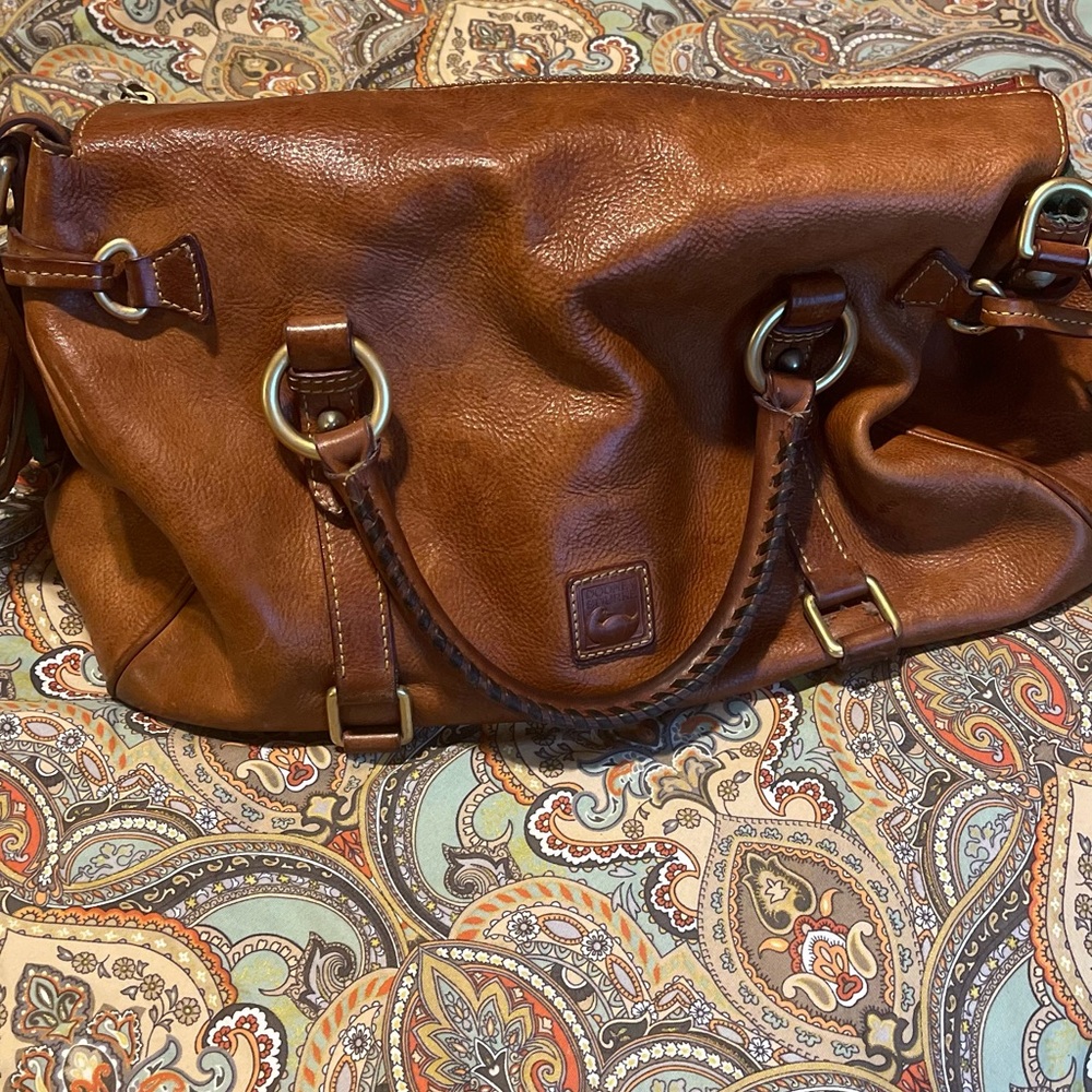 D & B  large satchel